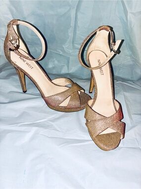 Nine West Shimmery Champagne Ankle-Strap Heels - Size 9 1/2
